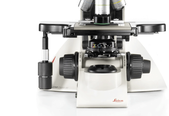 Kính hiển vi Leica DM2700 M 4