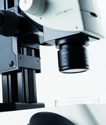 Kính hiển vi soi nổi hiện đại trang bị hệ thống Zoom 20.5:1 với thệ thống quang học APO và FusionOptics™