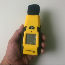 Máy đo âm lượng TROTEC BS06